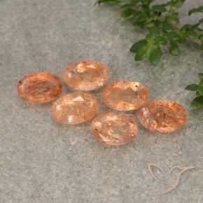 Shop natural 2.27ct Orange chaud Pierre de soleil gems, ovale, from Russie at GemSelect. In stock, global shipping!