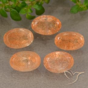 Shop natural 2.47ct Orange rougeâtre Pierre de soleil gems, ovale, from Russie at GemSelect. In stock, global shipping!