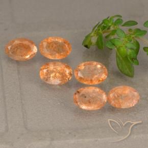 Shop natural 3.03ct Orange foncé Pierre de soleil gems, ovale, from Russie at GemSelect. In stock, global shipping!