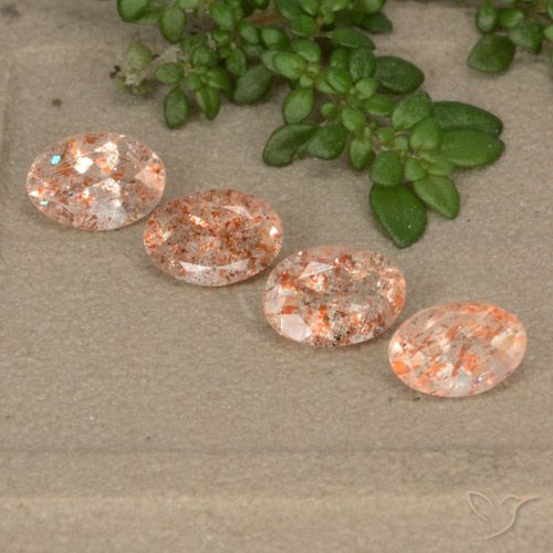 1.94ctw Naturel Orange clair Pierre de soleil, ovale, Translucide