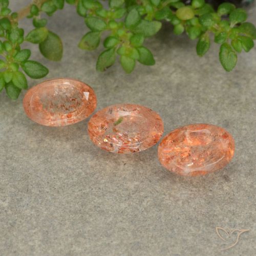 Shop natural 1.86ct Orange gingembre Pierre de soleil gems, ovale, from Russie at GemSelect. In stock, global shipping!
