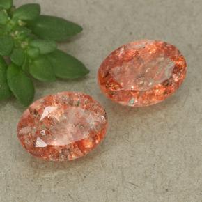 Achetez naturel 1.73ct Orange rougeâtre Pierre de Soleil  gems, Coupe ovale, En provenance Russie chez GemSelect. En stock, livraison internationale!