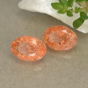Achetez naturel 1.72ct Orange rougeâtre Pierre de Soleil  gems, Coupe ovale, En provenance Russie chez GemSelect. En stock, livraison internationale!