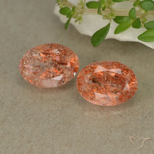 1.61ctw Naturel Orange moyen Pierre de soleil, ovale, Translucide