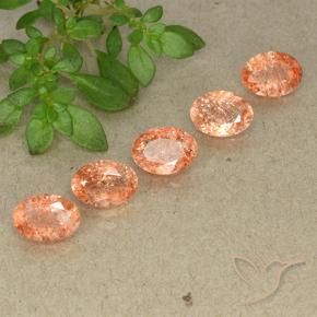 Achetez naturel 3.60ct Orange gingembre Pierre de Soleil  gems, Coupe ovale, En provenance Russie chez GemSelect. En stock, livraison internationale!