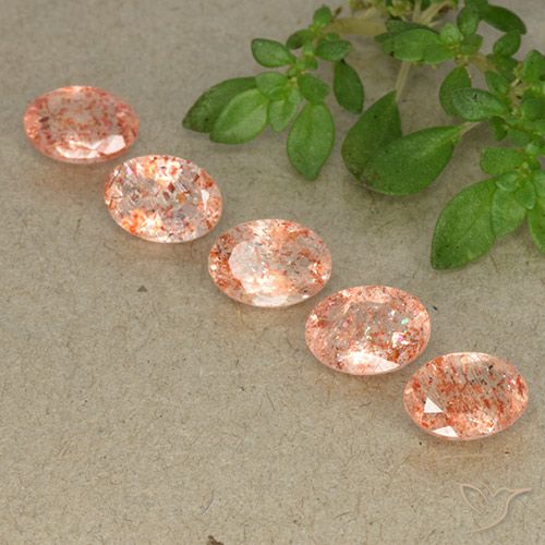3.50ctw Naturel Orange tigre léger Pierre de soleil, ovale, Translucide