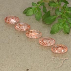 Shop natural 3.50ct Orange tigre léger Pierre de soleil gems, ovale, from Russie at GemSelect. In stock, global shipping!