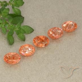 Shop natural 3.17ct Orange moyen Pierre de soleil gems, ovale, from Russie at GemSelect. In stock, global shipping!
