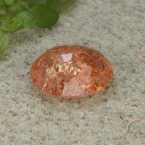 Pierre de soleil Orange moyen naturelle ovale, 3.62 ct, Translucide