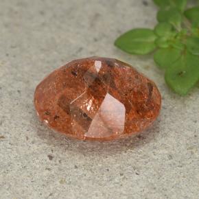 Pierre de soleil rouge naturelle coupe ovale, 4,20 ct, translucide