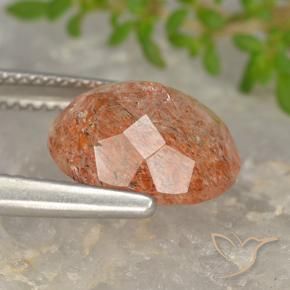 Pierre de soleil Orange moyen-léger naturelle ovale, 4.73 ct, Translucide