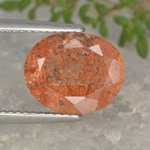 Pierre de Soleil  Orange pamplemousse naturelle Coupe ovale, 3.78 ct, Translucide