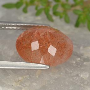 Pierre de soleil orange naturelle coupe ovale, 3,94 ct, translucide