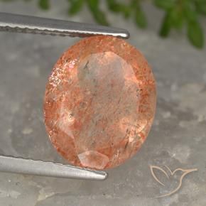 Pierre de soleil Orange vif naturelle ovale, 4.19 ct, Translucide