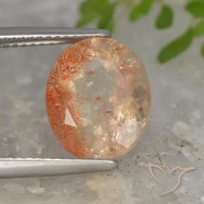 Pierre de soleil Orange tigre léger naturelle ovale, 5.09 ct, Translucide