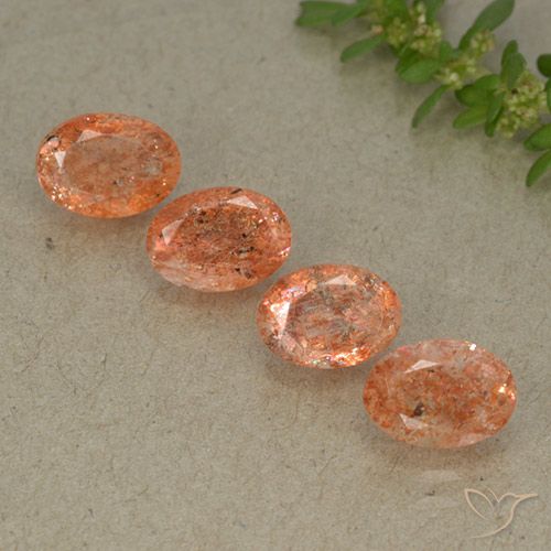 3.58ctw Naturel Orange rougeâtre Pierre de soleil, ovale, Translucide