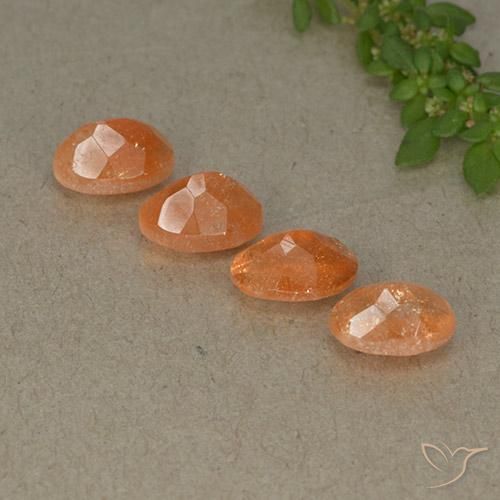 Shop natural 3.46ct Orange foncé Pierre de soleil gems, ovale, from Inde at GemSelect. In stock, global shipping!