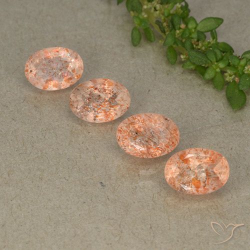3.48ctw Naturel Orange clair Pierre de soleil, ovale, Translucide
