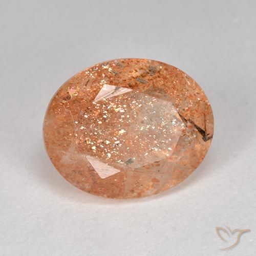 Pierre de soleil Orange clair naturelle ovale, 3.73 ct, Translucide