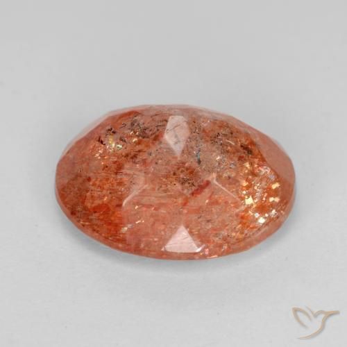 Pierre de soleil Rouge moyen naturelle ovale, 4.16 ct, Translucide