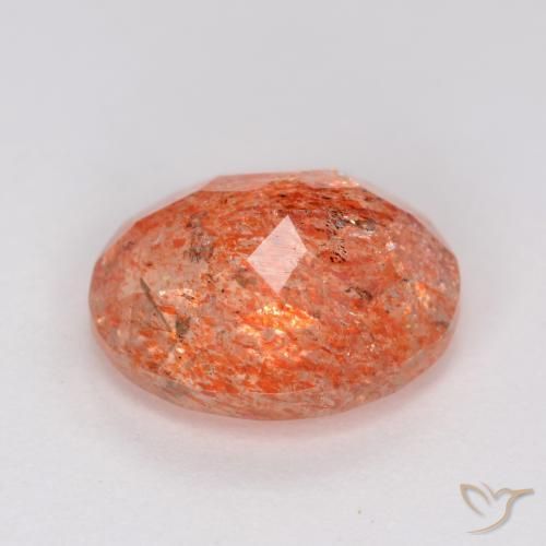 Pierre de soleil Rouge moyen naturelle ovale, 2.48 ct, Translucide