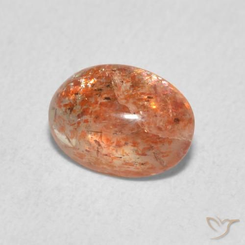 Pierre de soleil Orange rougeâtre naturelle ovale, 0.97 ct, Translucide