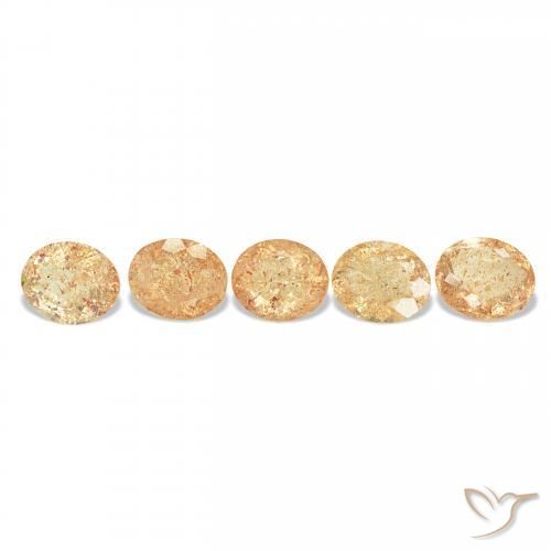 Shop natural 22.26ct Orange clair Pierre de soleil gems, ovale, from Inde at GemSelect. In stock, global shipping!