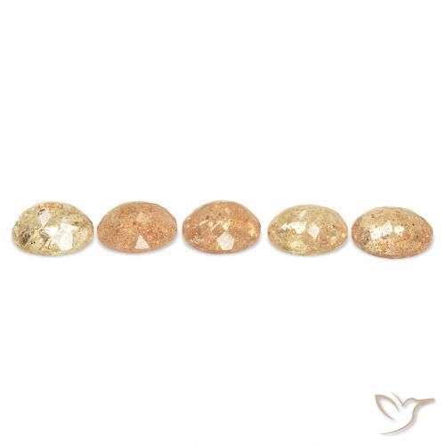 Shop natural 22.26ct Orange clair Pierre de soleil gems, ovale, from Inde at GemSelect. In stock, global shipping!