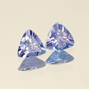 Achetez naturel ct Violet Bleu Tanzanite gems, Trillion, En provenance Tanzanie chez GemSelect. En stock, livraison internationale!