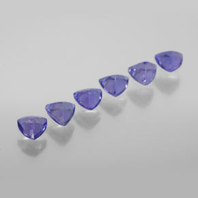 Achetez naturel ct bleue tanzanite gems, trillion, en provenance tanzanie chez gemselect. en stock, livraison internationale!