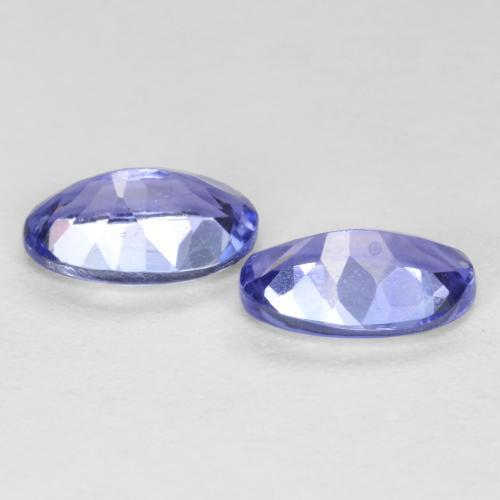 Achetez naturel 0.90ct Bleu marine moyen Tanzanite gems, Coupe ovale, En provenance Tanzanie chez GemSelect. En stock, livraison internationale!
