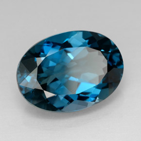 Topaze bleue naturelle coupe ovale, 7,98 ct, VVS