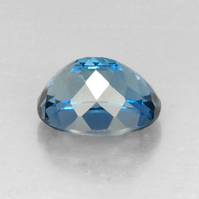 Topaze bleue naturelle coupe ovale, 7,83 ct, VVS-VS