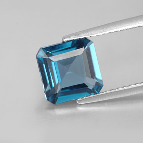 Topaze bleue naturelle taille émeraude, 2,40 ct, VVS-VS