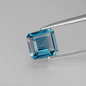 Topaze bleue naturelle taille émeraude, 1,45 ct, VS
