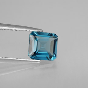 Topaze bleue naturelle taille émeraude, 1,45 ct, VS