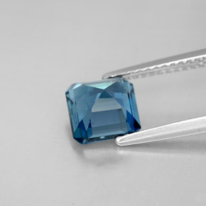 Topaze bleue naturelle taille émeraude, 2,05 ct, VVS-VS