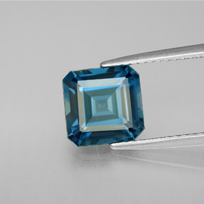 Topaze bleue naturelle taille émeraude, 2,80 ct, VVS-VS