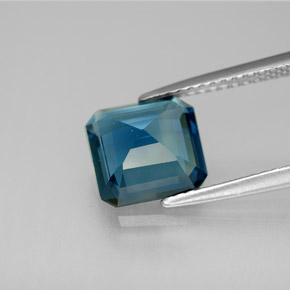 Topaze bleue naturelle taille émeraude, 2,80 ct, VVS-VS