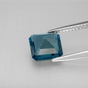 Topaze bleue naturelle taille émeraude, 2,37 ct, VVS-VS