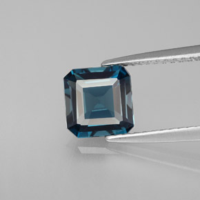 Topaze bleue naturelle taille émeraude, 1,72 ct, VVS-VS