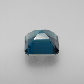 Topaze bleue naturelle taille émeraude, 2,95 ct, VVS-VS