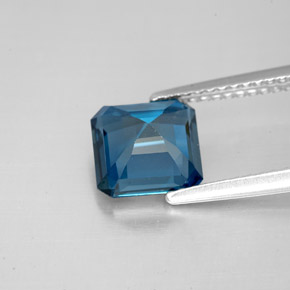 Topaze bleue naturelle taille émeraude, 2,31 ct, VVS-VS