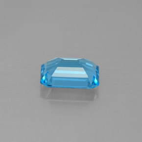 Topaze bleue naturelle taille émeraude, 1,85 ct, VVS