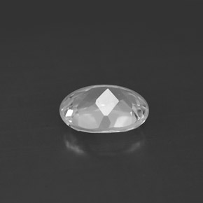 Topaze blanc naturelle coupe ovale, 1,54 ct, VS