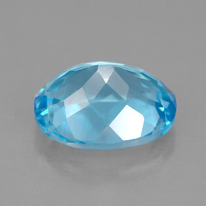 Topaze bleue naturelle coupe ovale, 4,55 ct, VS
