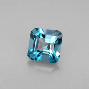 Topaze bleue naturelle taille émeraude, 1,35 ct, VVS-VS