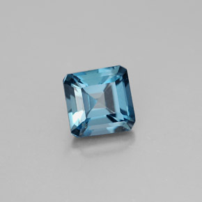 Topaze bleue naturelle taille émeraude, 1,50 ct, VVS-VS