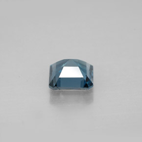 Topaze bleue naturelle taille émeraude, 1,30 ct, VVS-VS