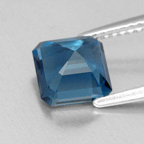 Topaze bleue naturelle taille émeraude, 2,46 ct, VS